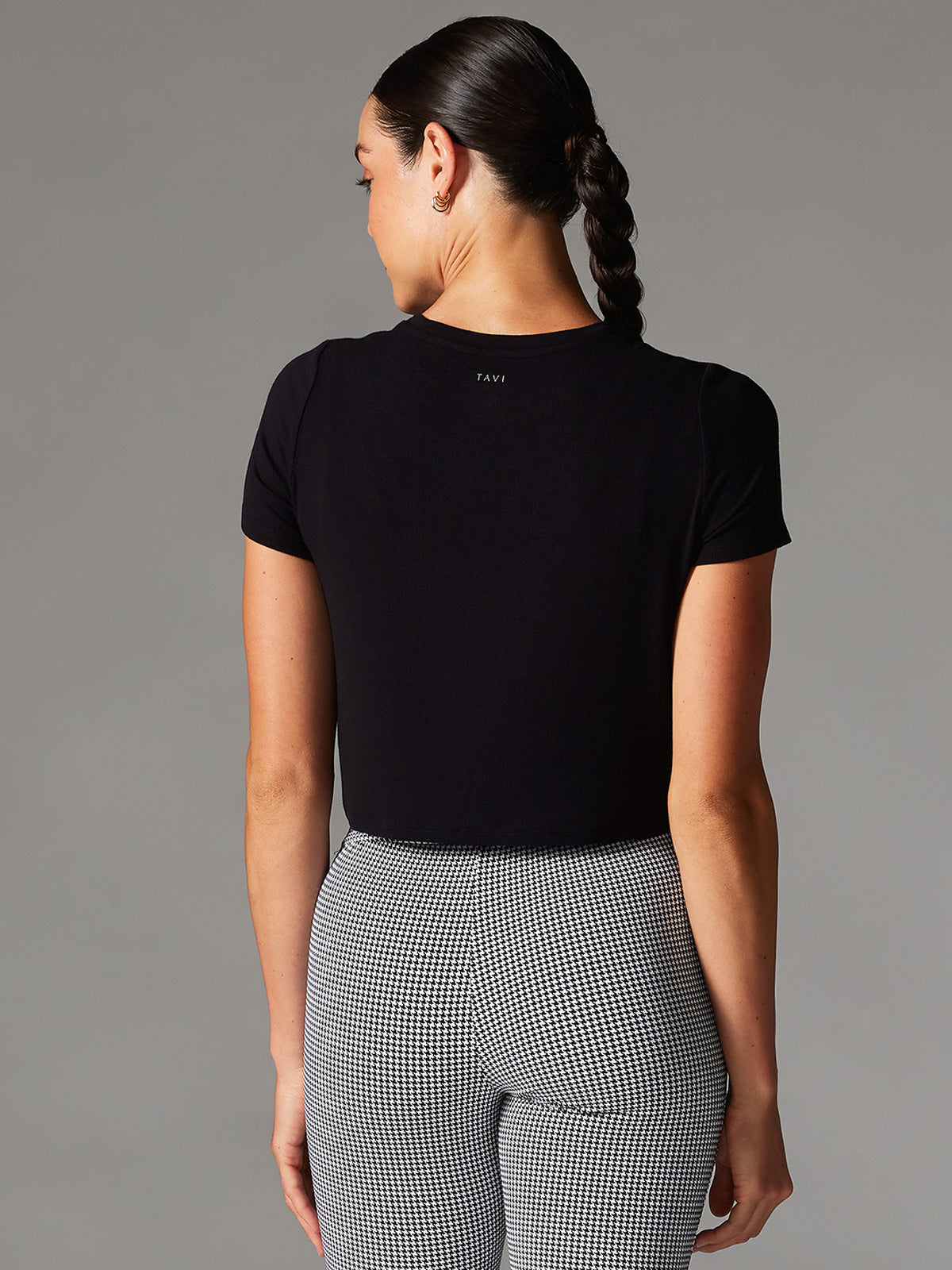 [SALE][TAVI] リブTシャツ Ribbed Tee／ ヨガ トップス ピラティス クロップド丈 通気性