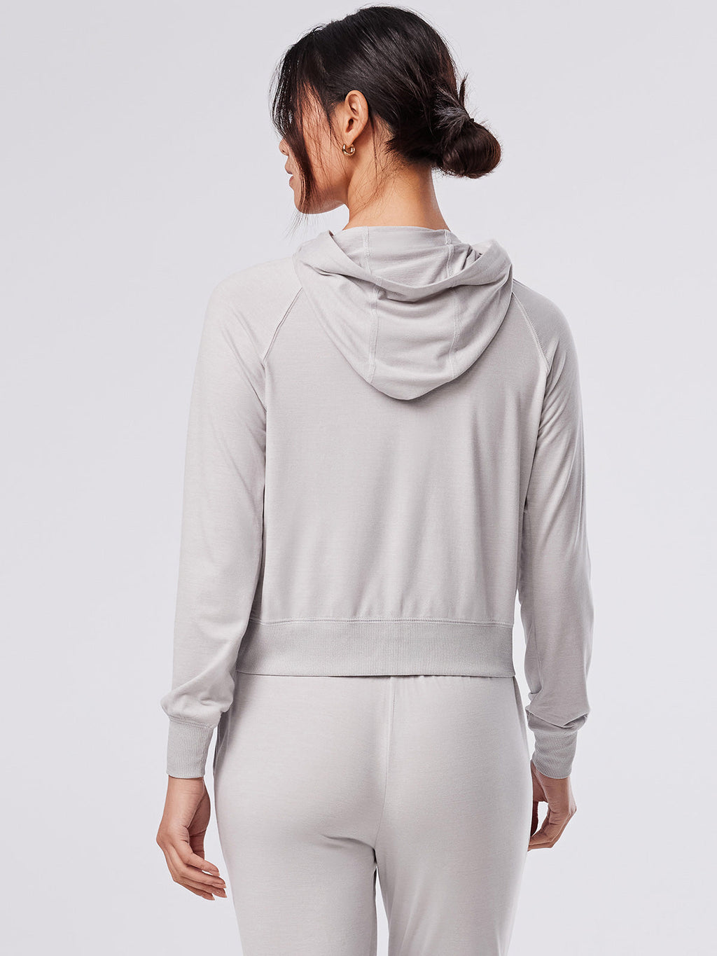 [TAVI] ソフトTec ジップフーディー SoftTec Zip Hoodie ／ タビ レディース  トップス フーディ パーカー ヨガ ピラティス TOESOX 26SS