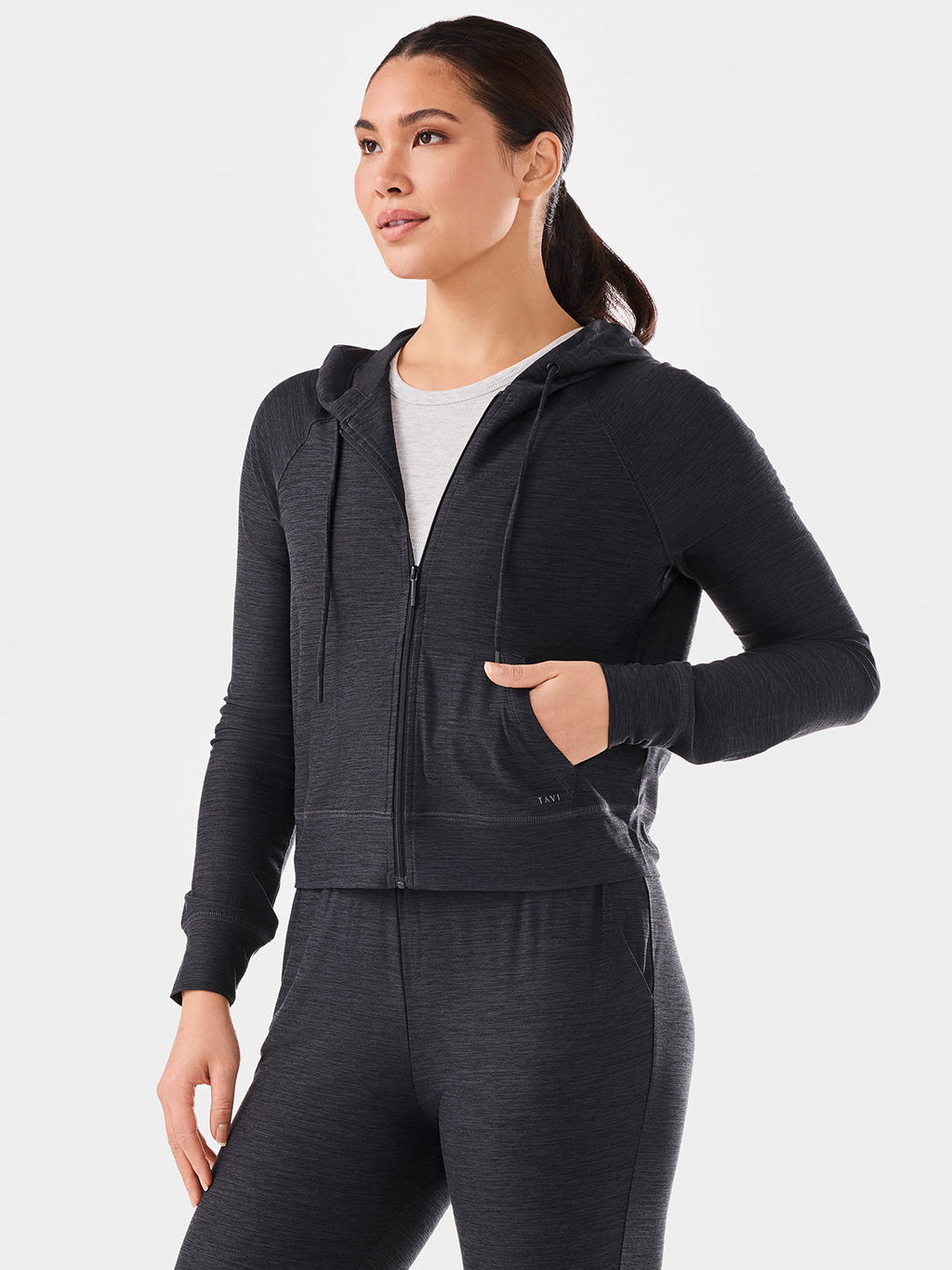 [TAVI] ソフトTec ジップフーディー SoftTec Zip Hoodie ／ タビ レディース  トップス フーディ パーカー ヨガ ピラティス TOESOX 26SS