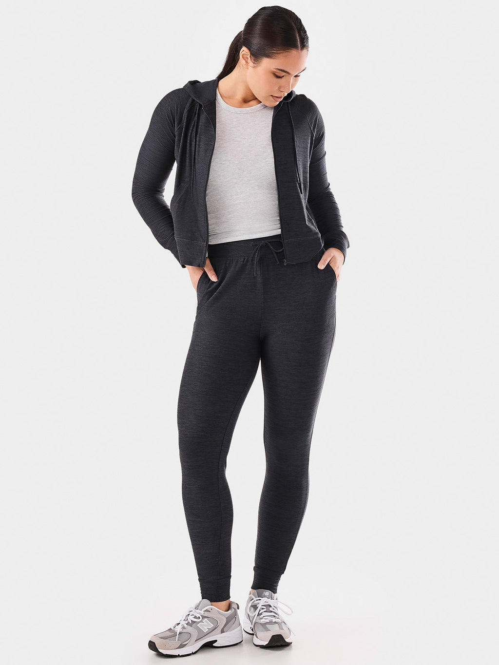 [TAVI] ソフトTec ジップフーディー SoftTec Zip Hoodie ／ タビ レディース  トップス フーディ パーカー ヨガ ピラティス TOESOX 26SS