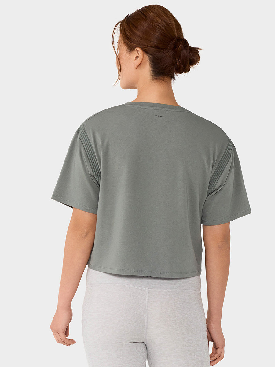 [限定SALE][TAVI] モーション Tee タビ レディース  トップス 半袖 ショート丈 クルーネック 26SS TOESOX