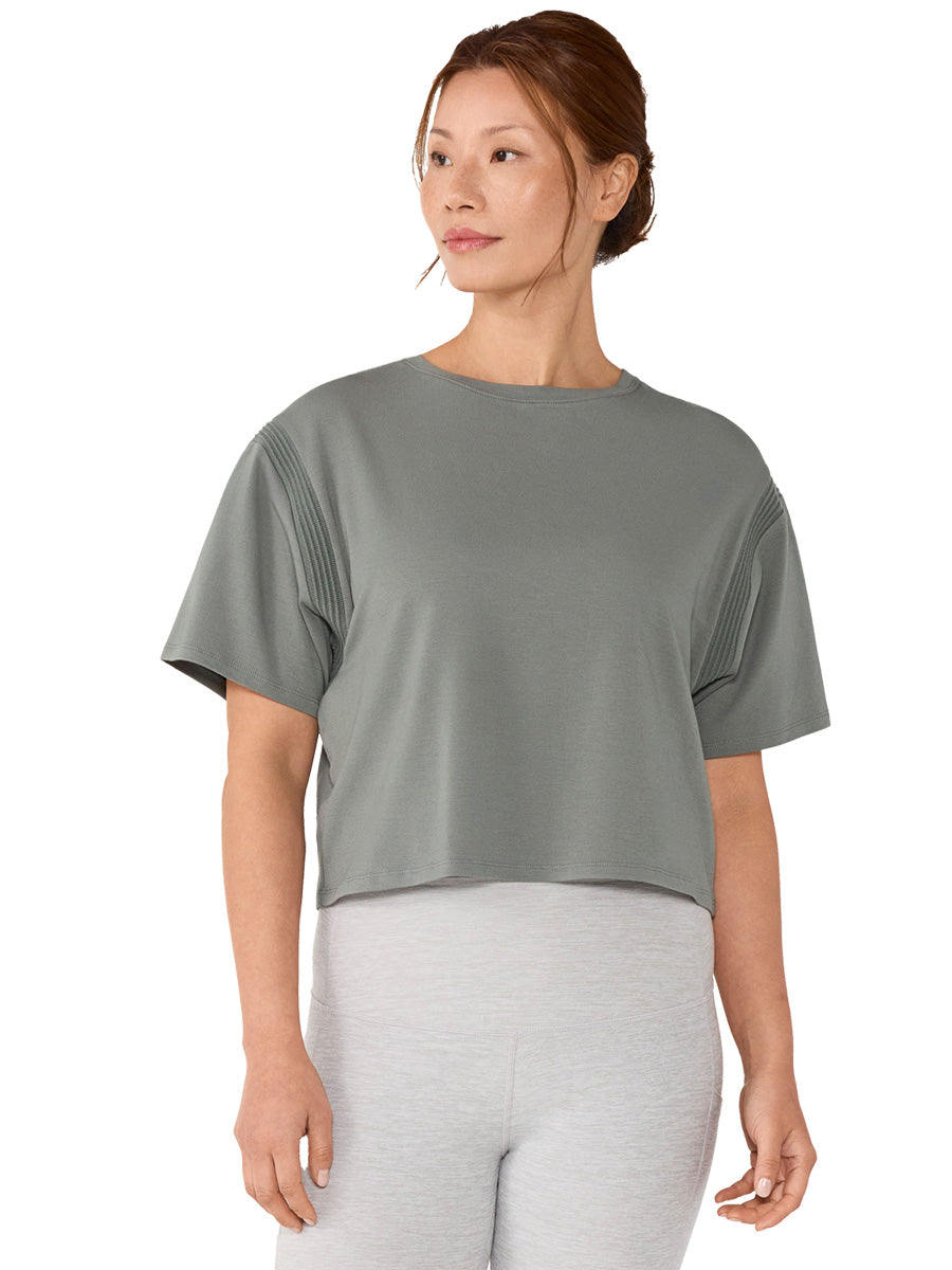 [限定SALE][TAVI] モーション Tee タビ レディース  トップス 半袖 ショート丈 クルーネック 26SS TOESOX