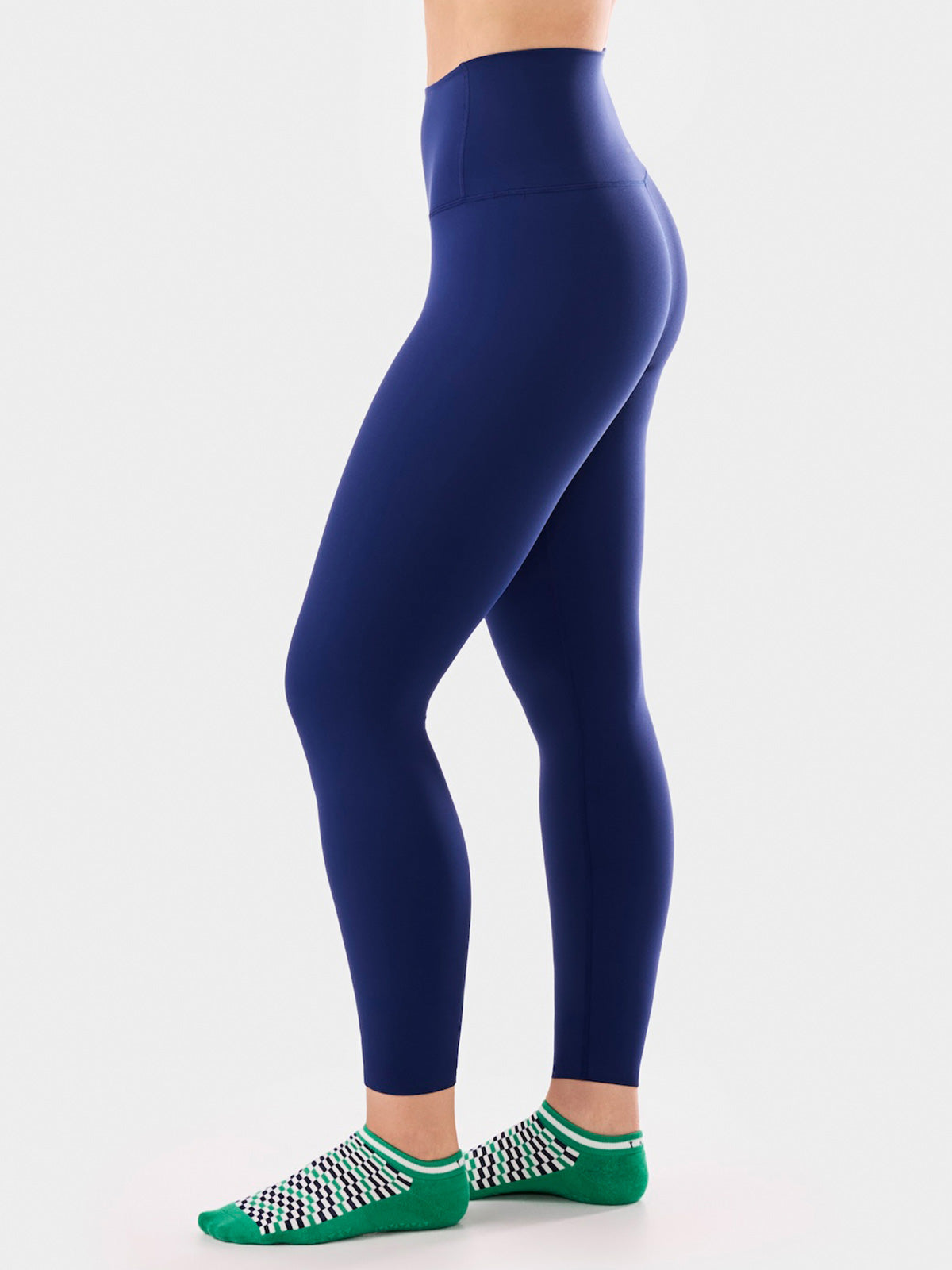 [限定SALE][TAVI] ハイウエスト 7分丈 レギンス HIGH WAISTED LEGGINGS／ヨガ ボトムス ピラティス ヨガパンツ 美脚 美尻 体型カバー 26SS_D3 [EX]