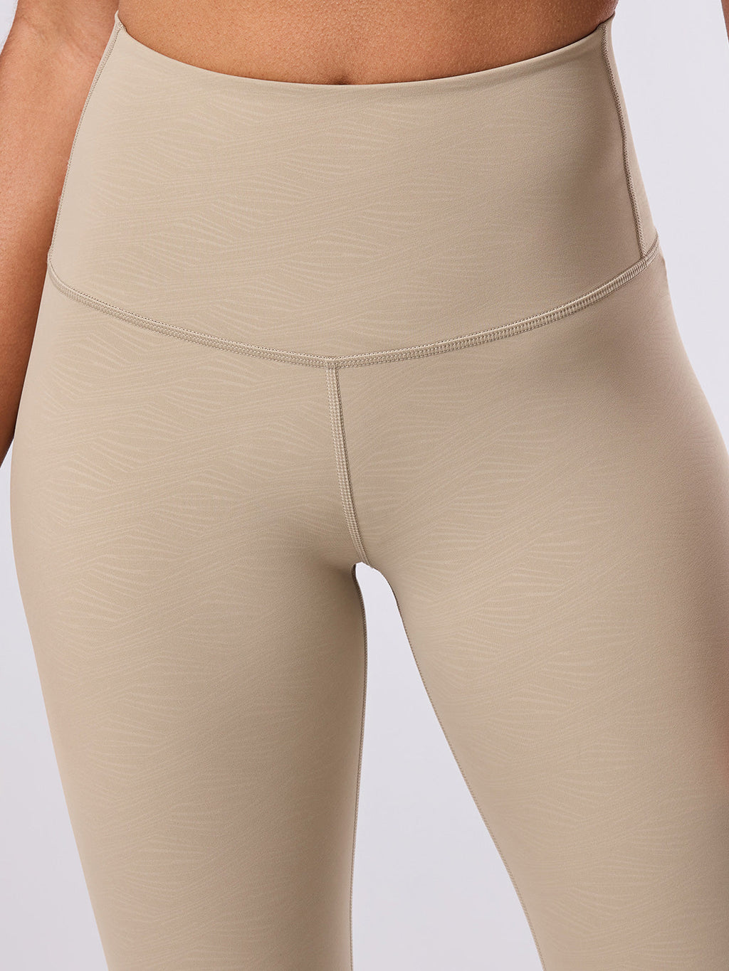 [限定SALE][TAVI] ハイウエスト 7分丈 レギンス HIGH WAISTED LEGGINGS／ヨガ ボトムス ピラティス ヨガパンツ 美脚 美尻 体型カバー 26SS_D3 [EX]