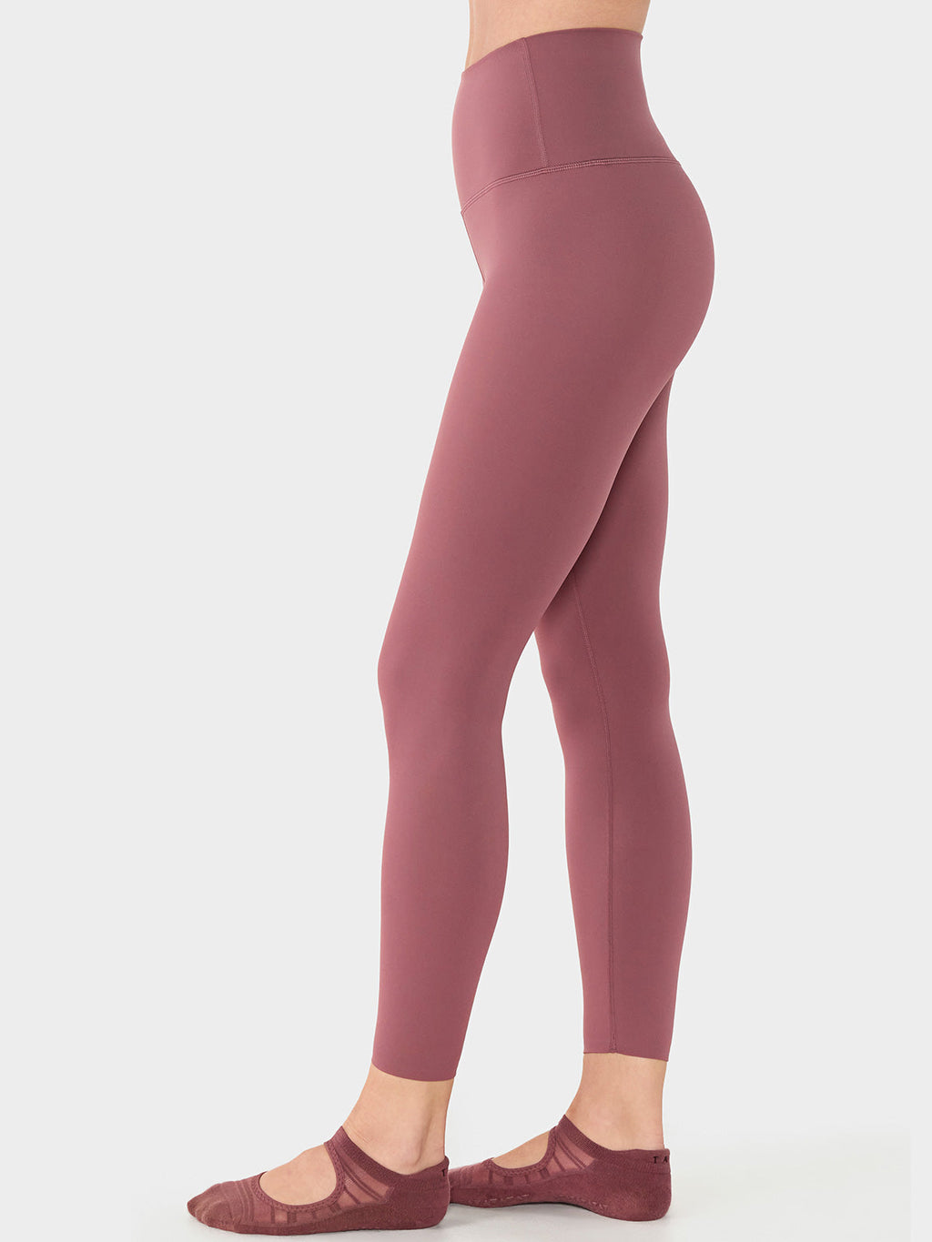 [限定SALE][TAVI] ハイウエスト 7分丈 レギンス HIGH WAISTED LEGGINGS／ヨガ ボトムス ピラティス ヨガパンツ 美脚 美尻 体型カバー 26SS_D3 [EX]