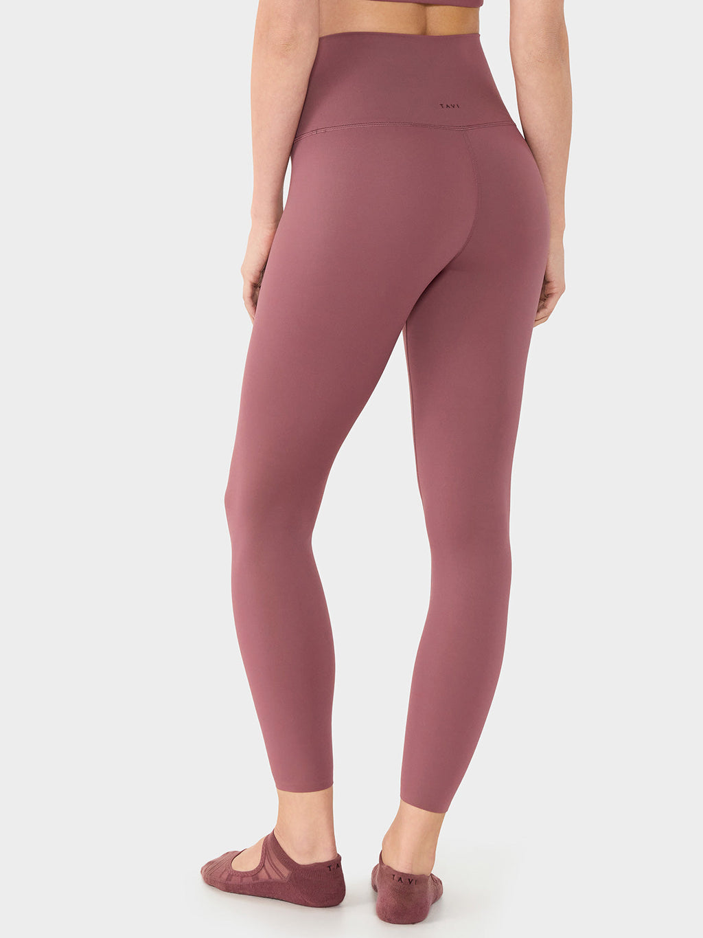 [限定SALE][TAVI] ハイウエスト 7分丈 レギンス HIGH WAISTED LEGGINGS／ヨガ ボトムス ピラティス ヨガパンツ 美脚 美尻 体型カバー 26SS_D3 [EX]