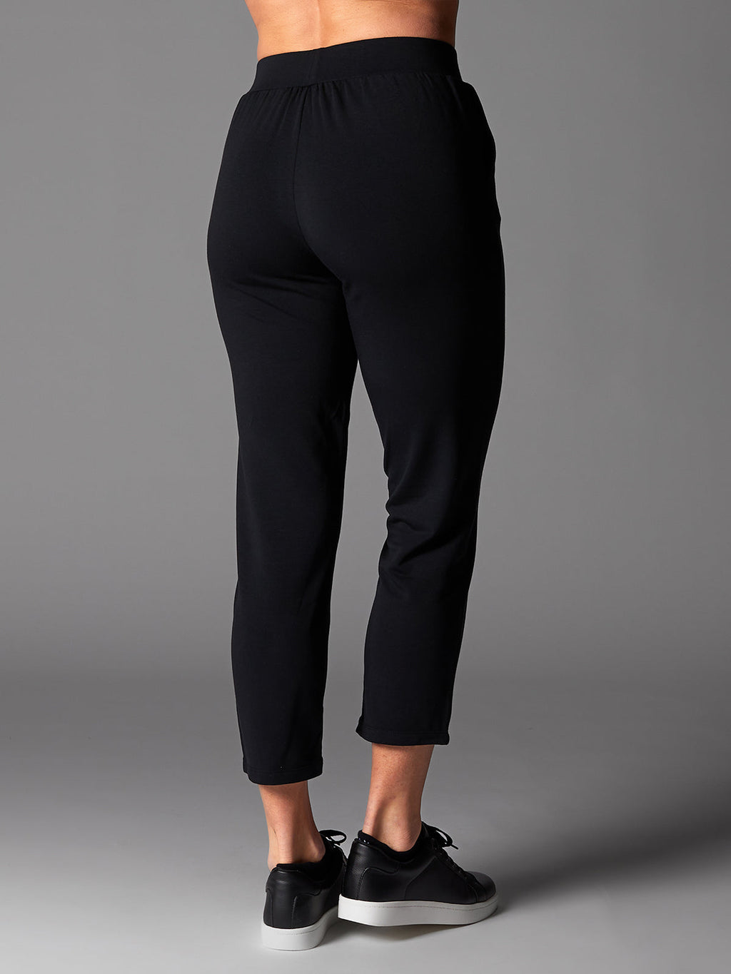 [TAVI] コージー アンクルパンツ Cozy Ankle Pant ／ ヨガ パンツ ボトムス ピラティス 美脚 美尻 吸汗速乾