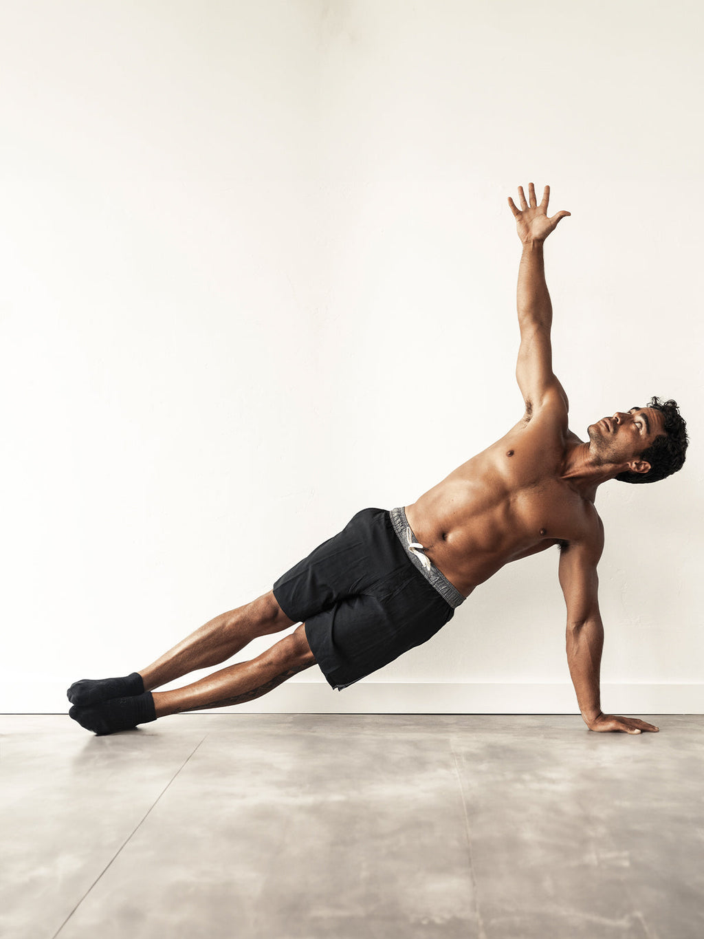 [SALE][BASE33] メンズ グリップ ソックス LOW RISE ローライズ／ トレーニング ジム フィットネス 滑り止め付 靴下 2602