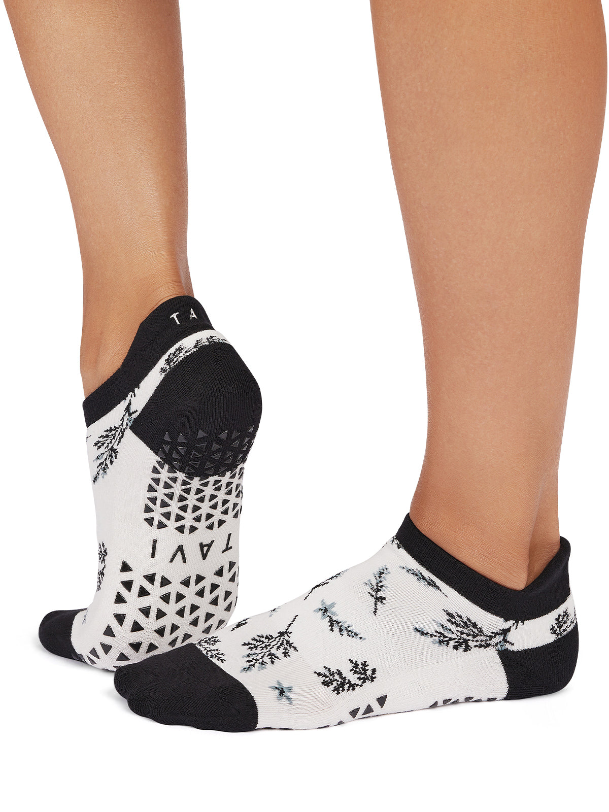 [TAVI] Savvy サヴィ グリップ ソックス ／ ヨガ ピラティス 滑り止め付 靴下 26SS_D2